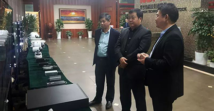 福建省海洋与渔业局副局长钟声一行莅临亚游集团ag8集团参观考察